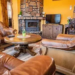 Safari Village Hotel Velingrad