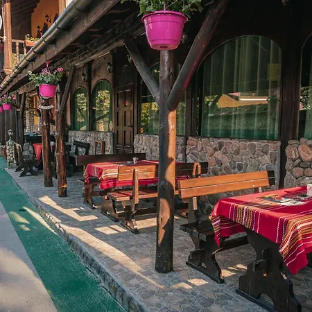 فندق Safari Village
