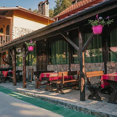 Safari Village Ξενοδοχείο