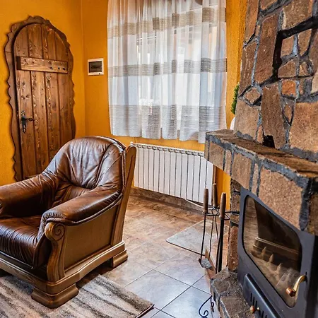 Safari Village Hotel 3*
