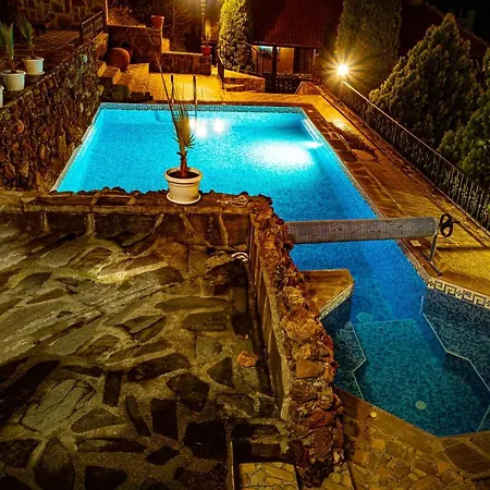 Safari Village Hotel