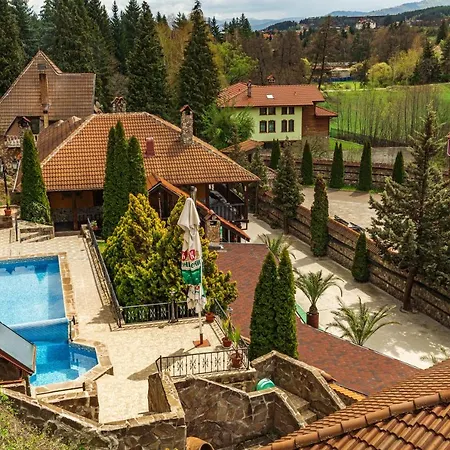 Hotel Safari Village 3*
