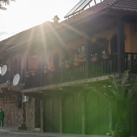 Safari Village Βέλινγκραντ