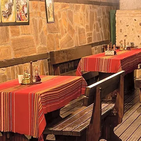 Ξενοδοχείο Safari Village